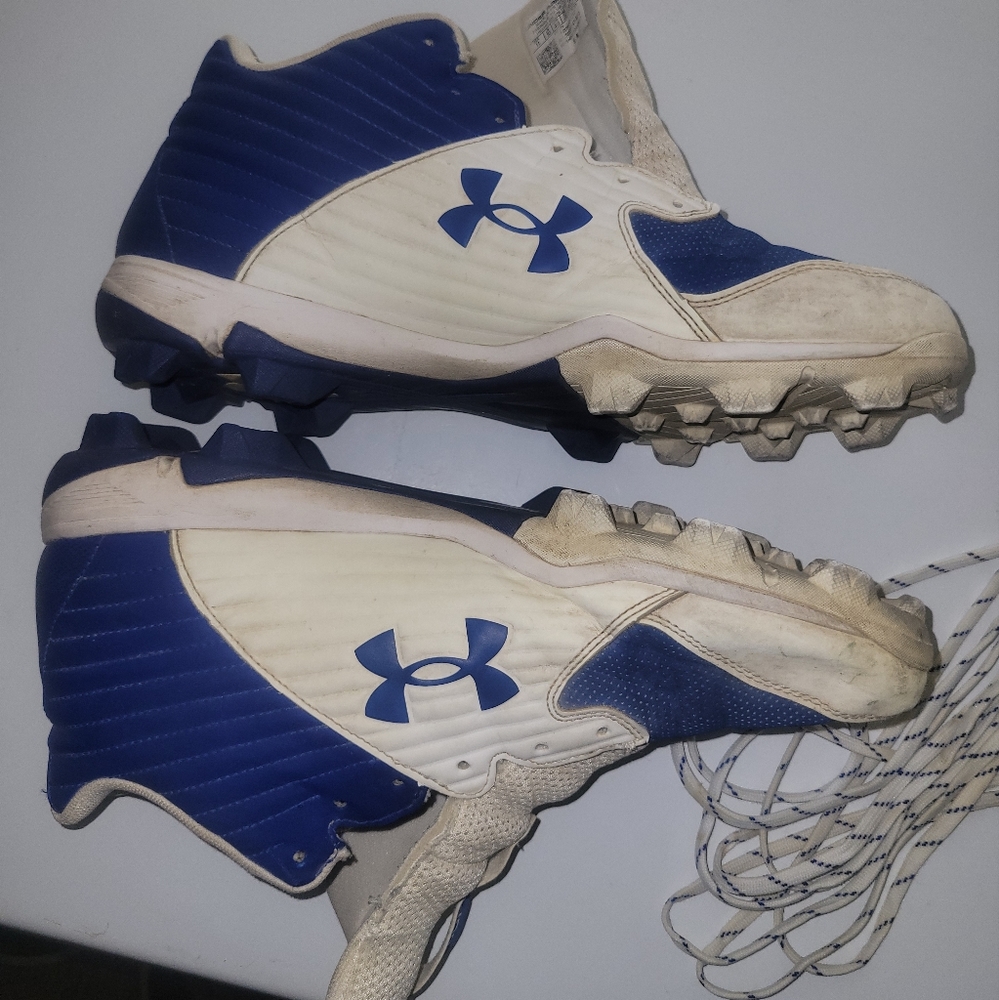 Men's Baseball Cleats size 11